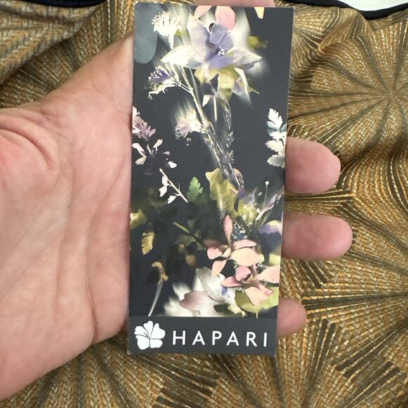 HAPARI Swim Women's S Golddust Sport Tankini Top NWT - Picture 4 of 13